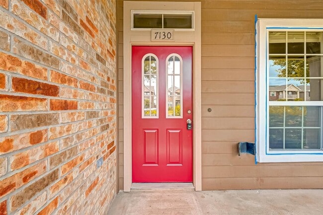 Photo - 7130 Pavilion Dr