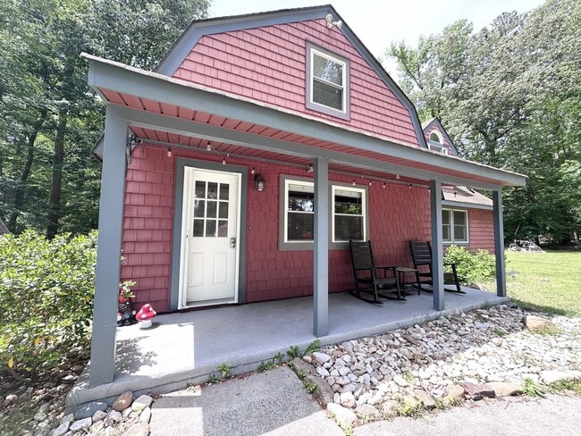 Photo - Updated Country Retreat with Modern Finishes & Peaceful Pungo Living