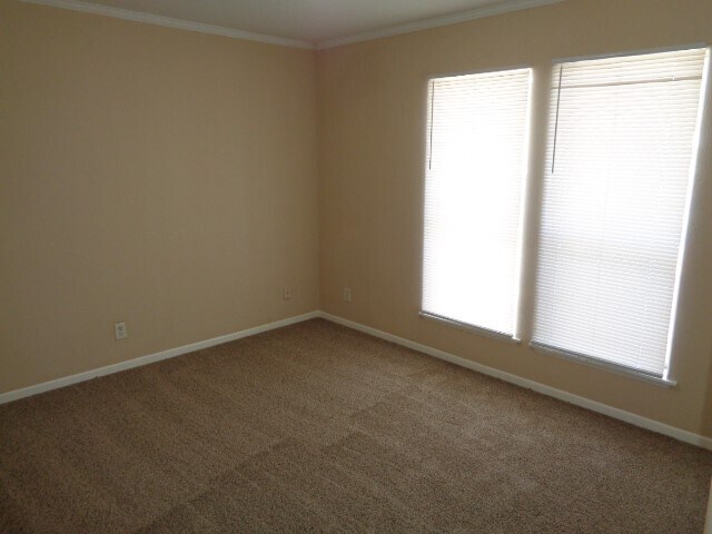 Photo - 10015 Summerberry Ln