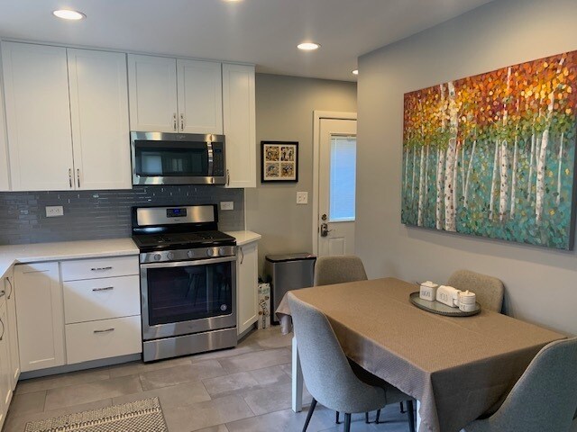 Photo - 304 James Ave