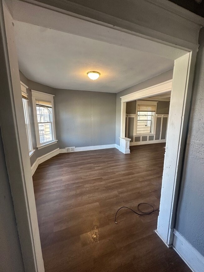 Building Photo - 2721-2723 N 20th St Unit 2721