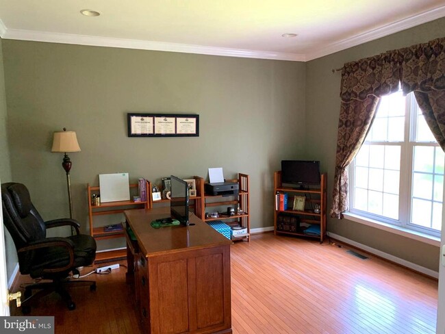 Photo - 17090 Anns Brook Ct