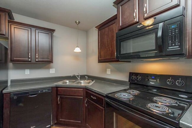 Photo - Ledgestone Townhomes