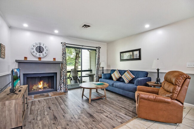 Photo - Hiawatha East