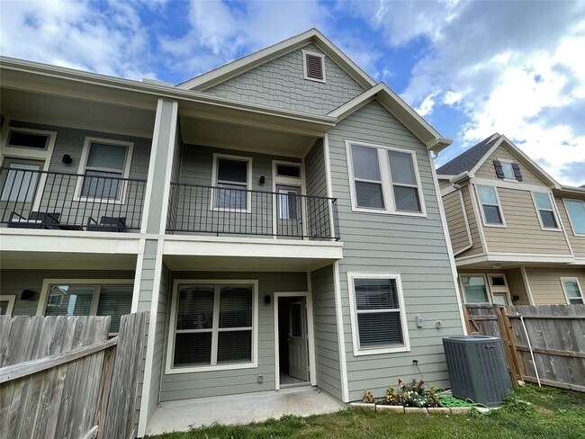 Photo - 5514 Sallow Bay Ln