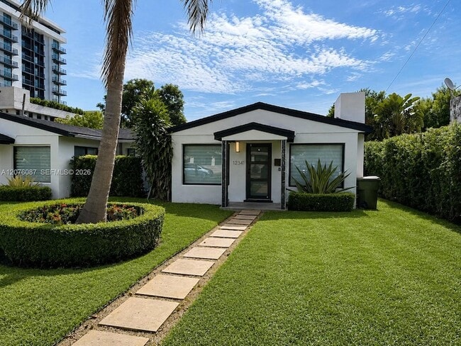 Photo - 12341 NE 11th Ct Unit 12341