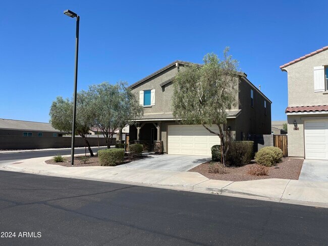 2018 N 213th Dr