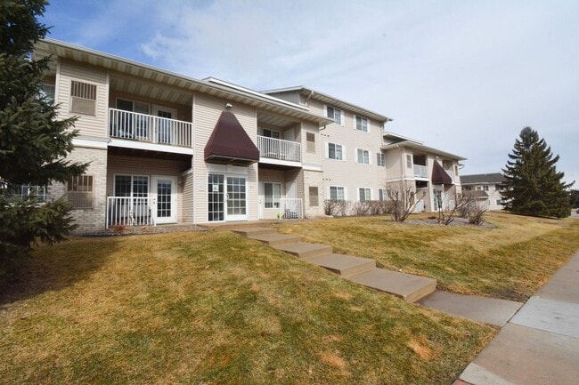 Building Photo - Main floor 2br condo Available!