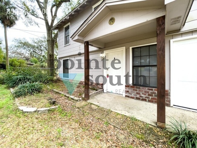 Photo - 2615 W Jackson St Unit B