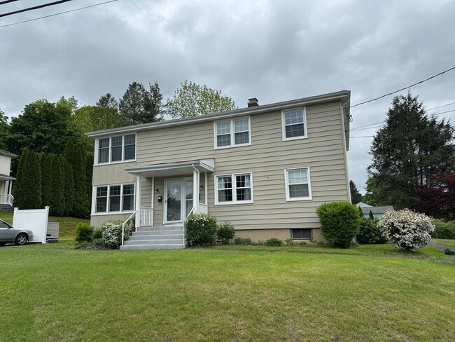 Photo - 63 Geissler Dr House