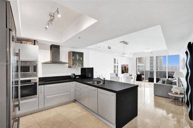 Photo - 18201 Collins Ave Unit 2007