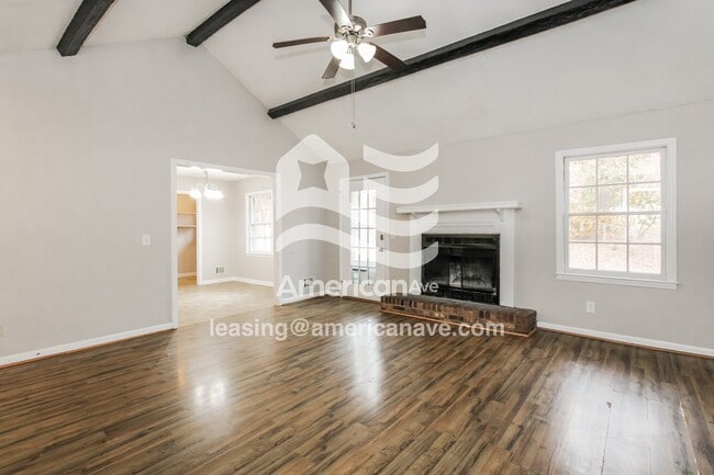 Photo - 709 Greensprings Dr