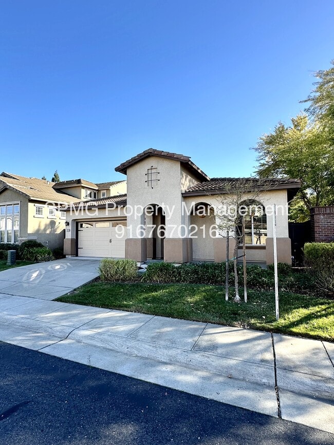 Building Photo - 1528 Morning Glory Ln