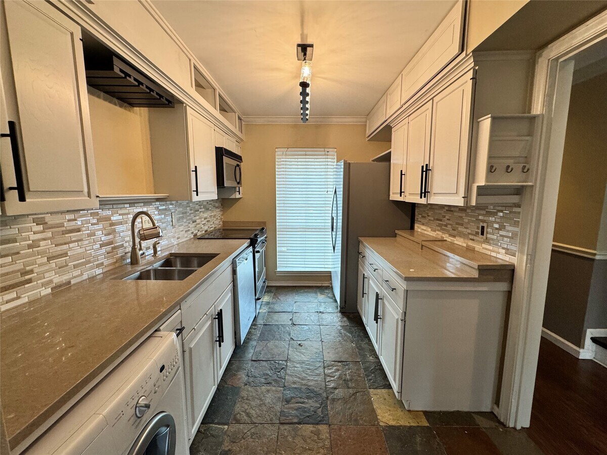 Photo - 2041 Winrock Blvd Unidad 157