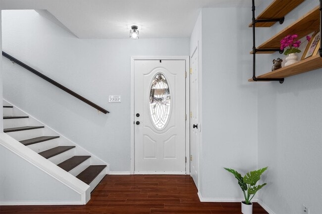 Photo - 1524 Briarcrest Dr