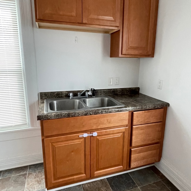 Photo - 101 N Berrien St Unit 2