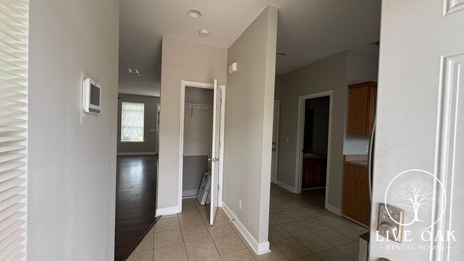 Photo - FALL MOVE-IN SPECIAL: $500 OFF 1st MONTH'S...