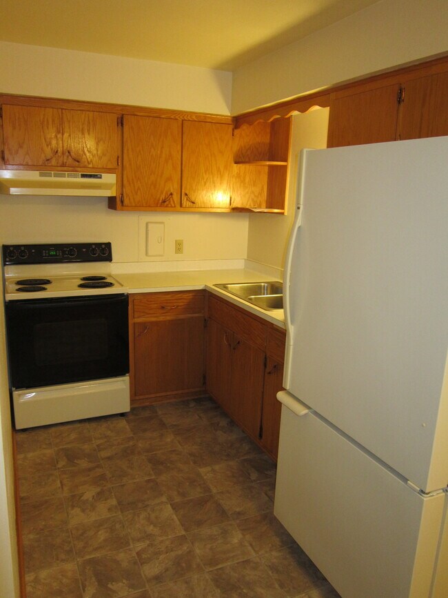 Photo - Colonial Manor Watertown