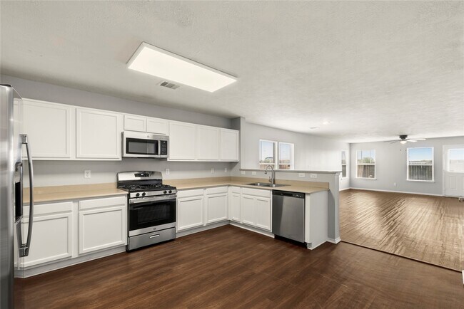 Photo - 7634 Appleberry Dr