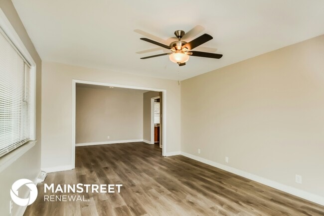 Photo - 207 Breedlove Ave