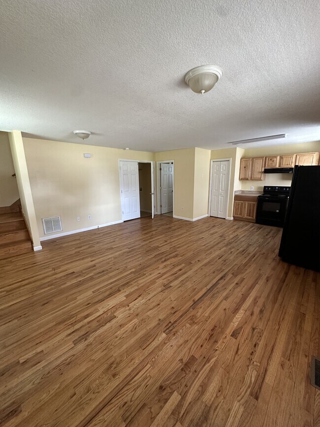 Photo - 12 Townview Dr