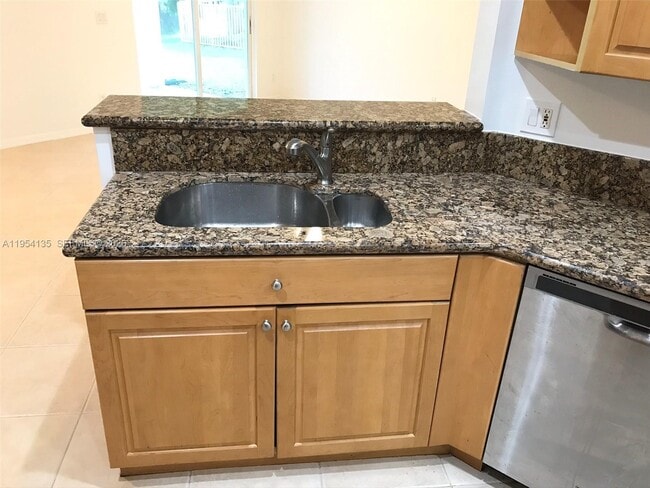 Photo - 19351 SW 61st St