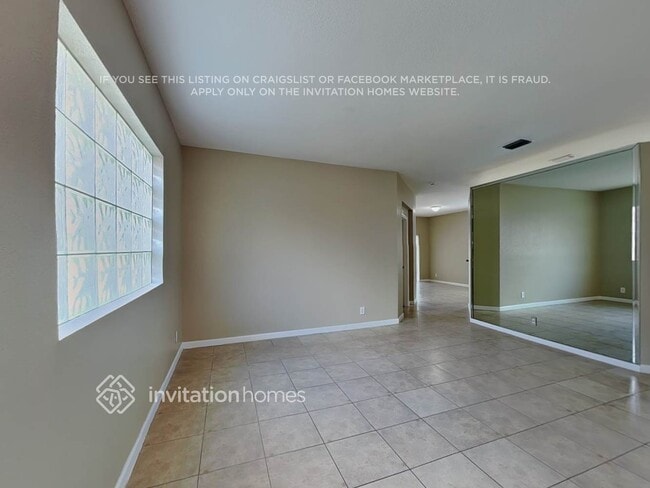 Photo - 4961 Pelican St