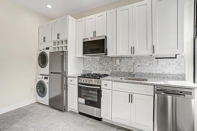 Photo - 645 Jersey Ave