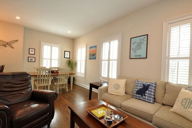 Photo - 80 Rutland St Unidad 2