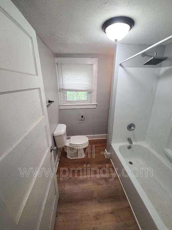 Photo - 2407 E 16th St