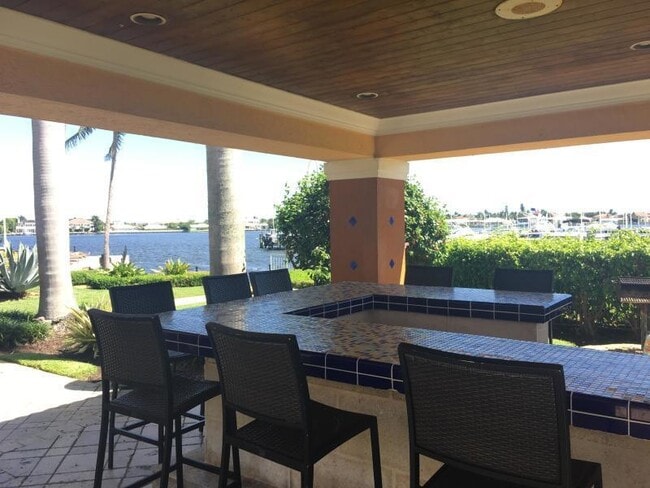 Photo - 117 Yacht Club Way Unidad 307