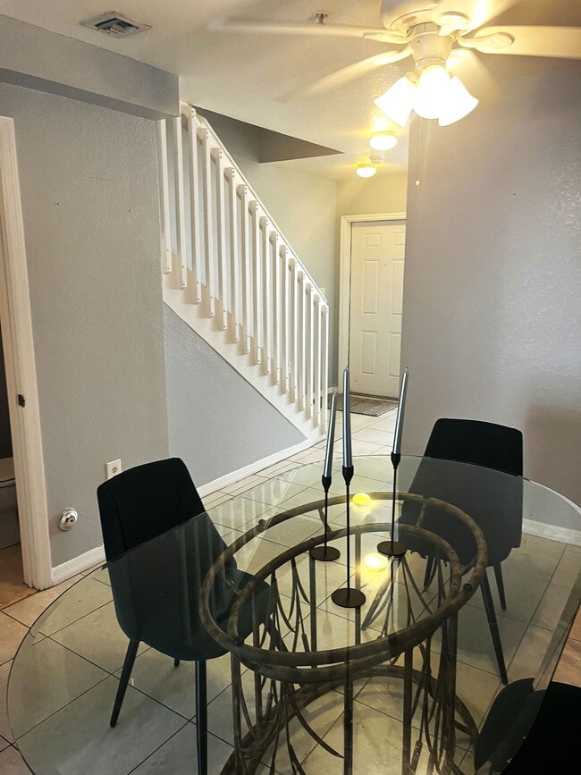 Photo - 2028 NE 167th St