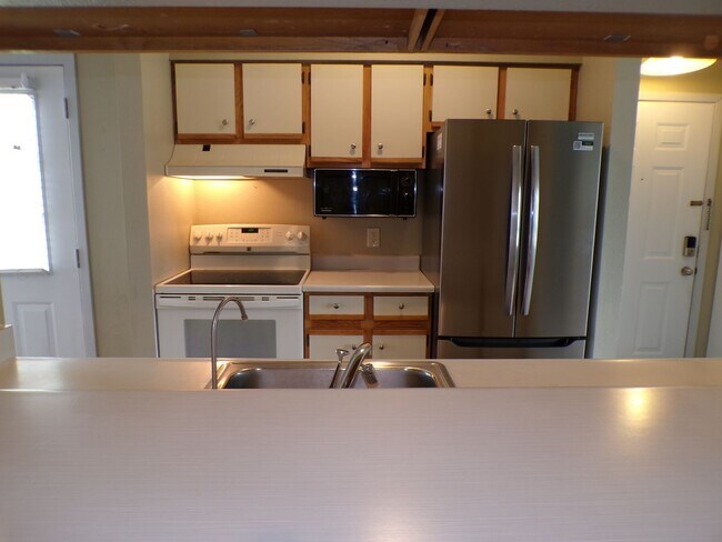 Photo - Charming 1 Bed, 1 Bath Main-Floor Condo in... Unidad J108