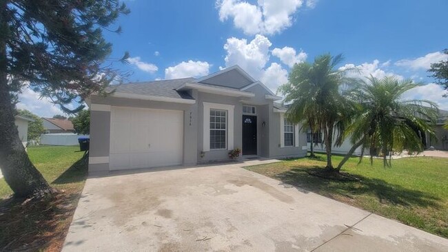 Corner of Curry Ford and Goldenrod 3 bedro... - Corner of Curry Ford and Goldenrod 3 bedro... House
