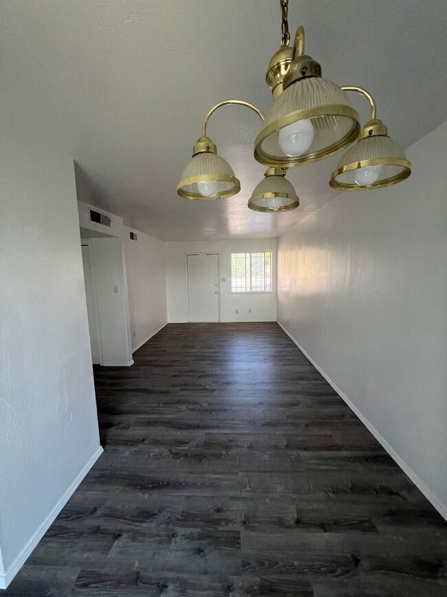 Photo - 1213 Dickerson Dr SE Unit B