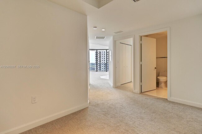 Photo - 45 SW 9th St Unit 1806