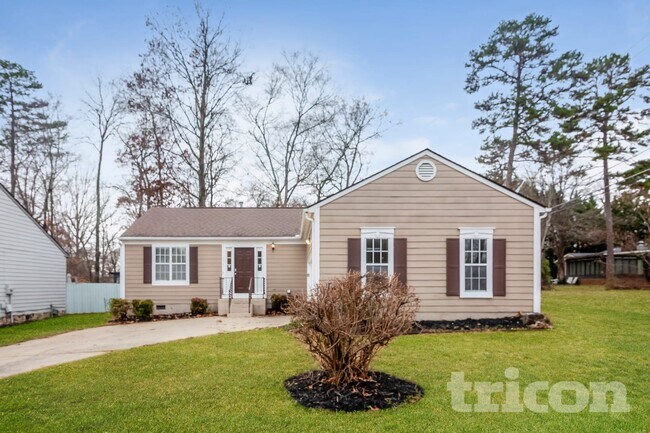 Building Photo - 6027 Running Deer Rd