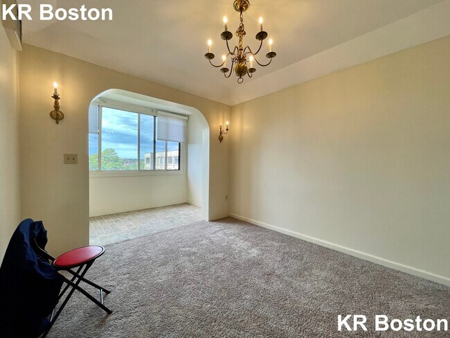 Photo - 1732 Beacon St Unidad 4