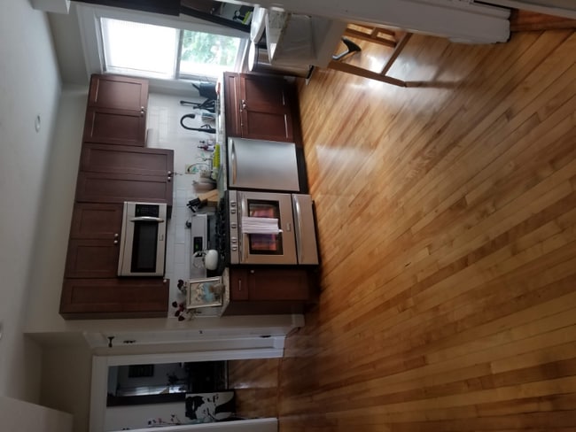 Building Photo - 2 Clarendon St