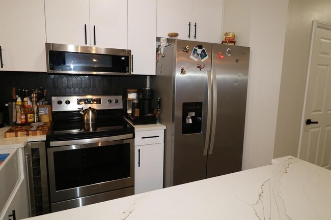 Photo - 6848 Brook Hollow Rd