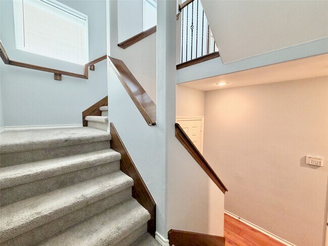 Photo - 1608 Holman St