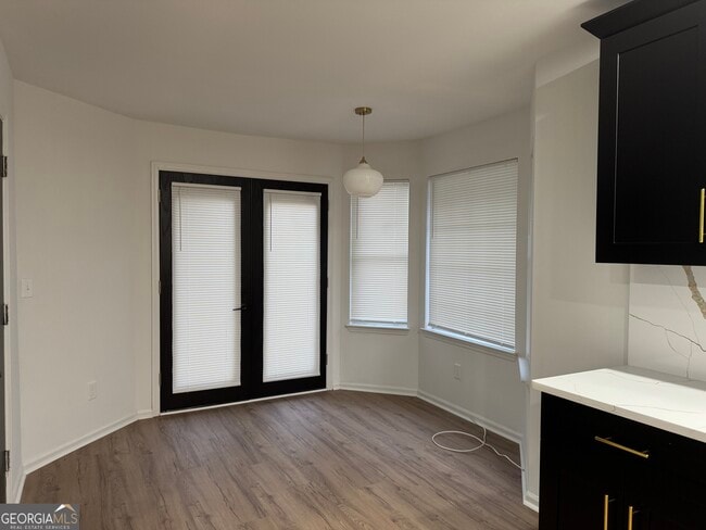 Photo - 5317 Medena Way