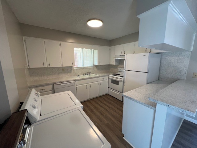5101 Kitchen, W/D