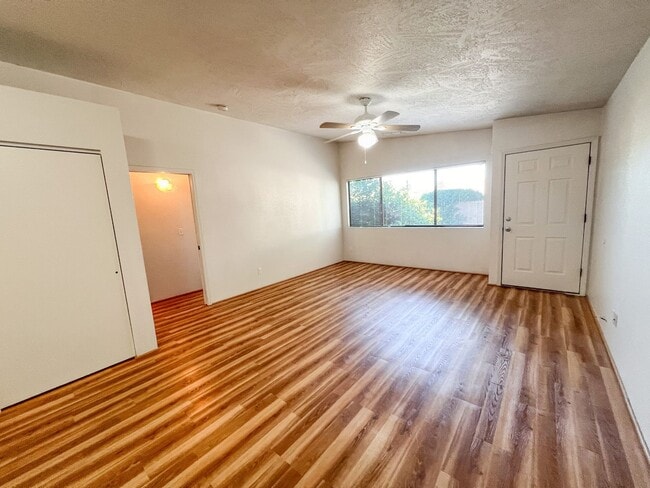 Photo - 2587 Quirt Cir