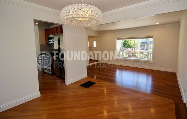 Photo - Stylish 3BD/2.5BA in San Marin with Dreamy...