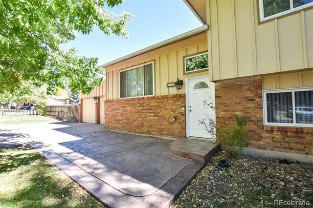 Photo - 4925 Hackamore Dr N