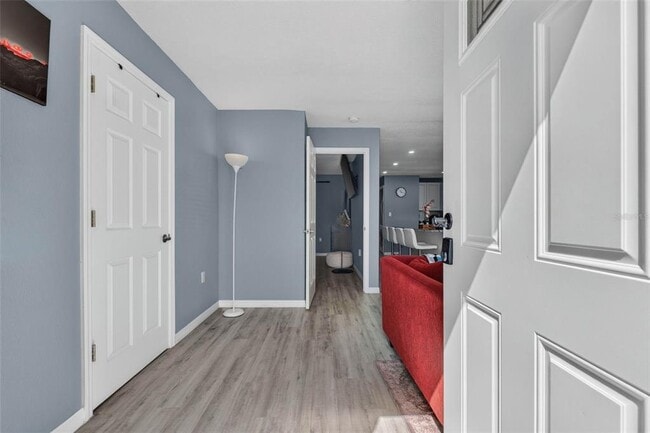8114 N Edison Ave