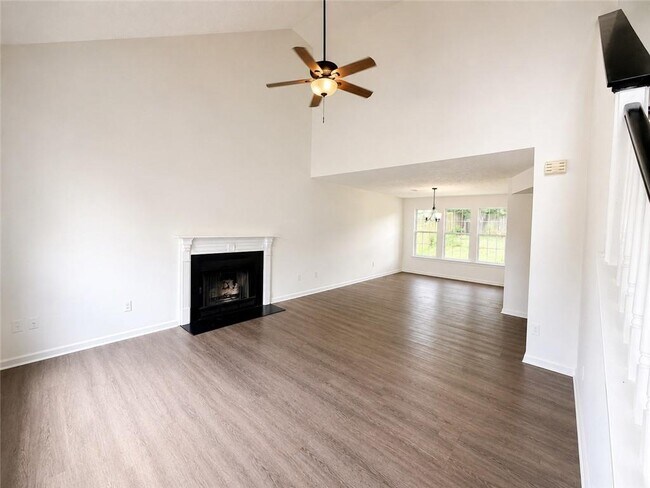2095 Glynmoore Dr