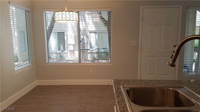 Photo - 3056 Casey Dr Unidad 101