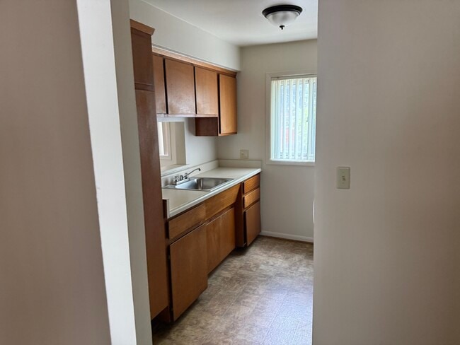 Photo - Royal Park Apartments